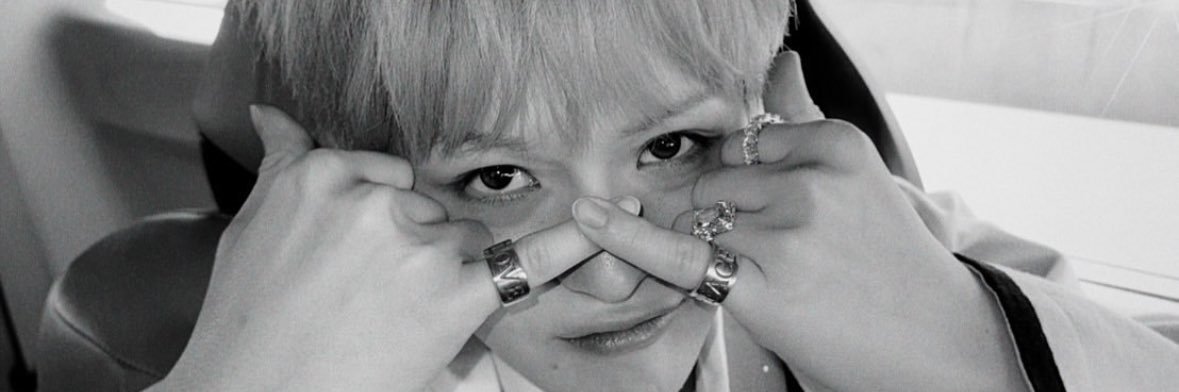 20005l5's profile banner image