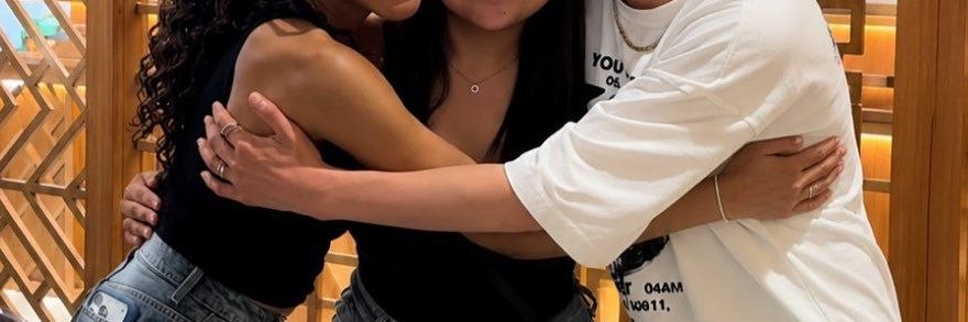 pau 🦦 banner
