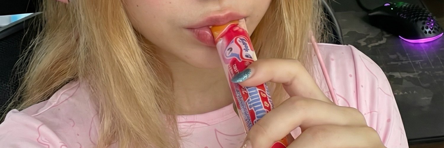 Luna Alves🌸 banner