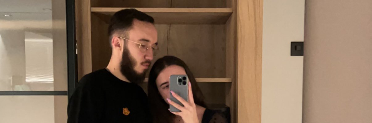 vreremarti's profile banner image