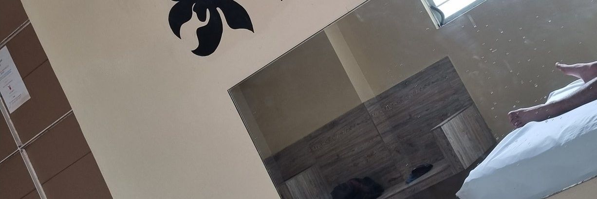 look banner