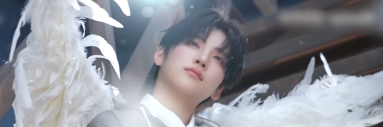 배시시.. banner