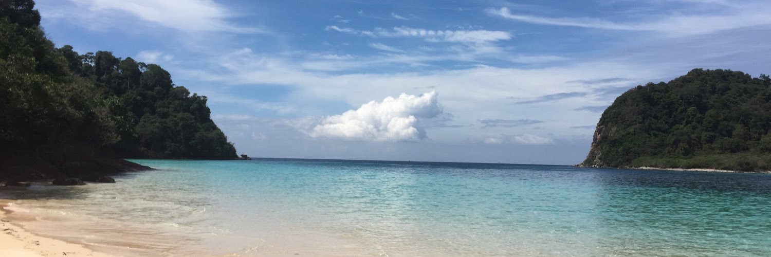 aewarren's profile banner image
