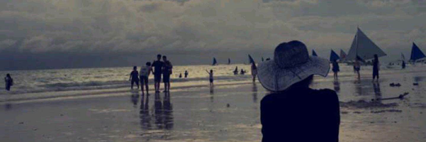 huda36y's profile banner image