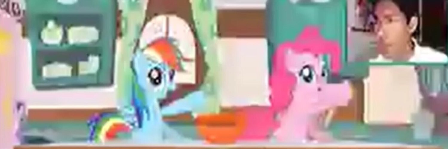 awesomecuppcake's profile banner image