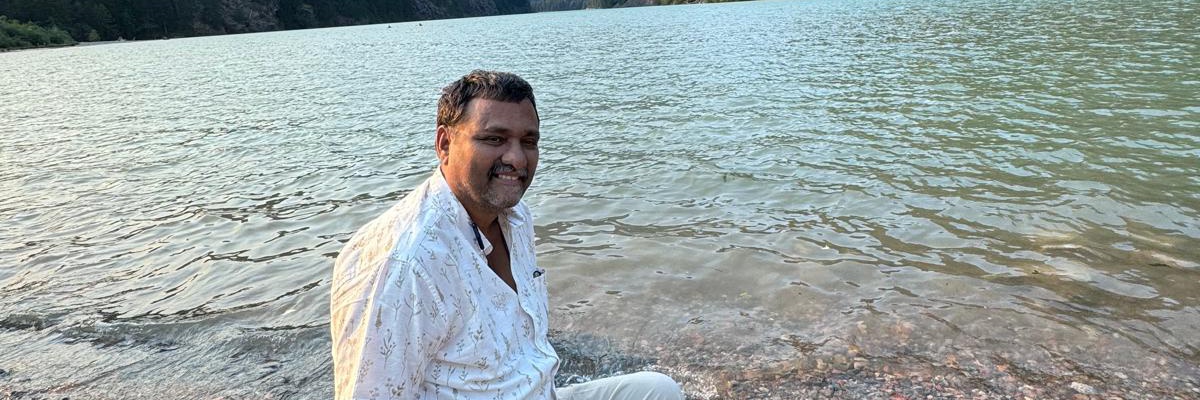 poldilip's profile banner image