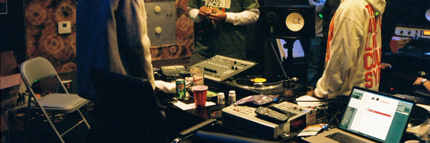 Mo3rdLeg 💦 banner