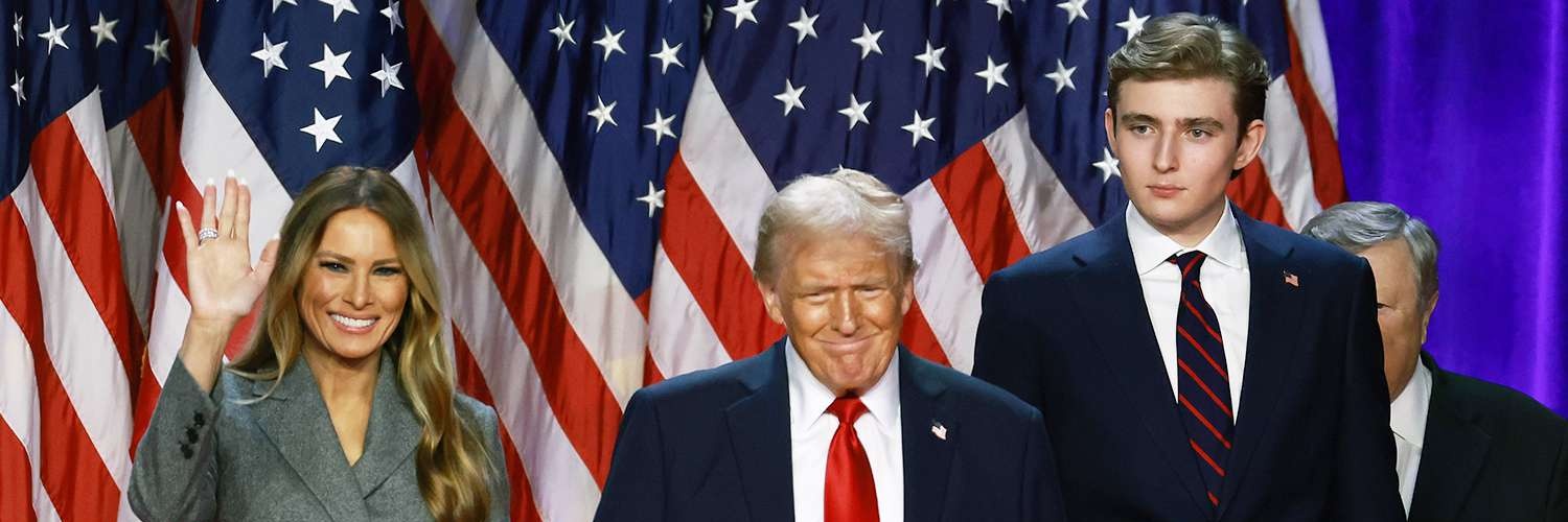ᴺᵉʷˢ Donald Trump's banner