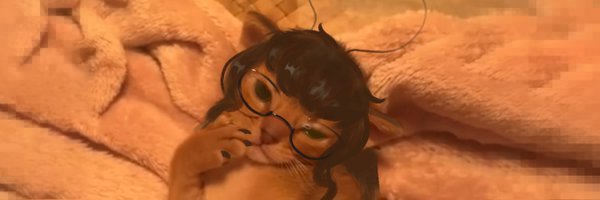 Honeyqueem Profile Banner