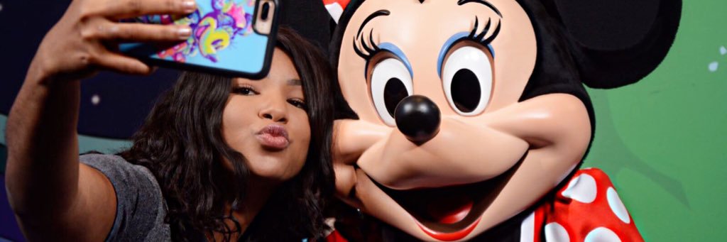 kahlinds's profile banner image