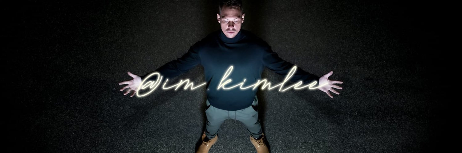 KiM LEE banner