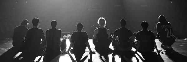 kimhyones2 Profile Banner