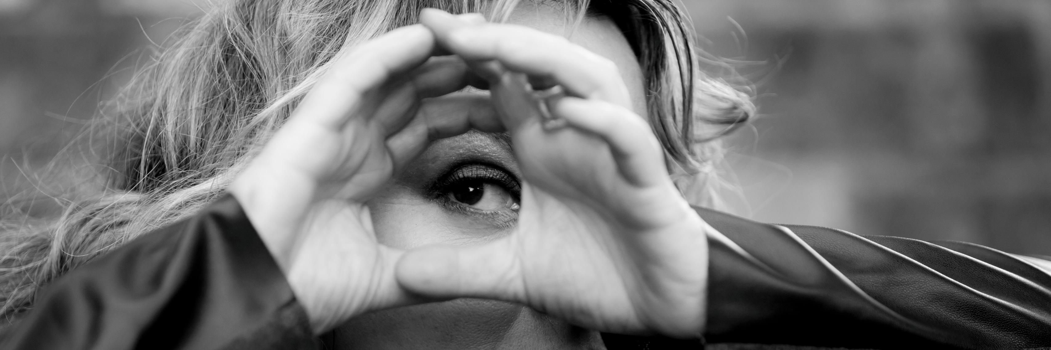 girldirector's profile banner image