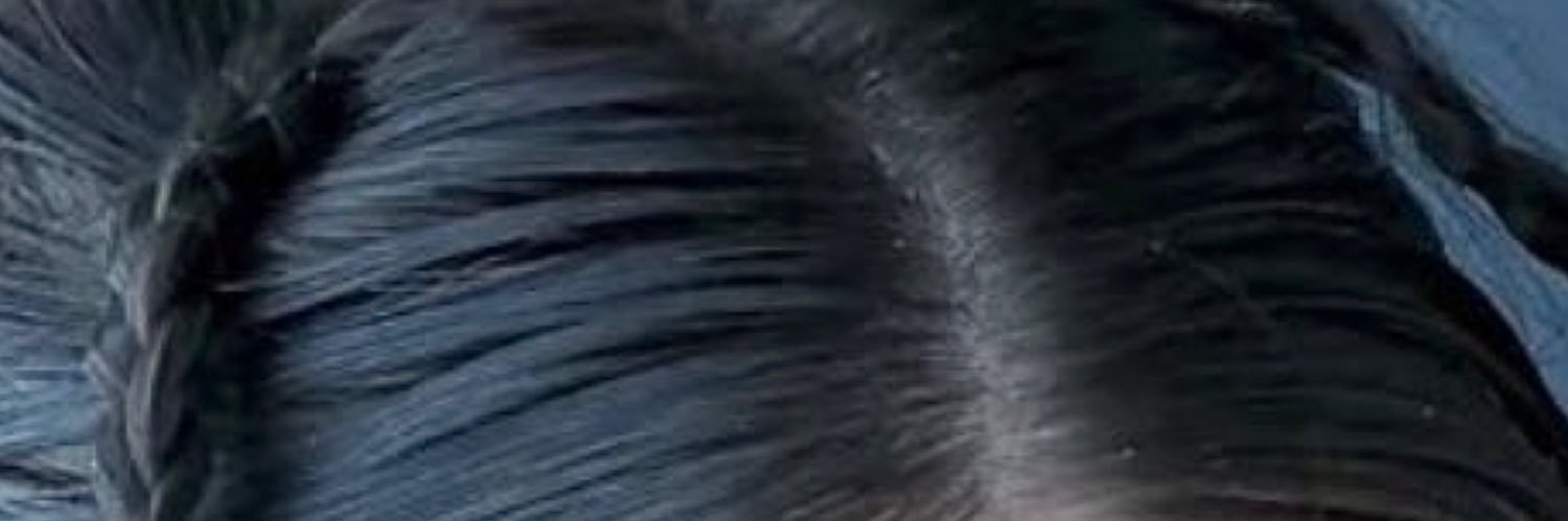 ay0kz's profile banner image