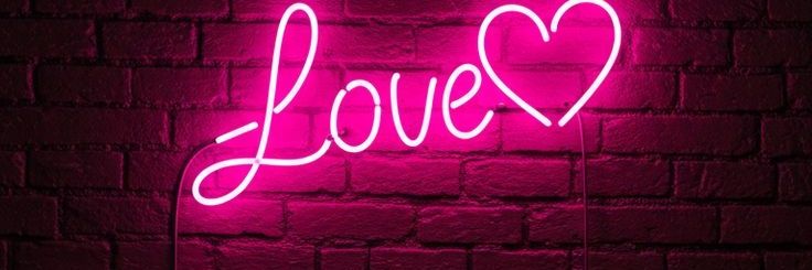 miss Anais🍓 banner