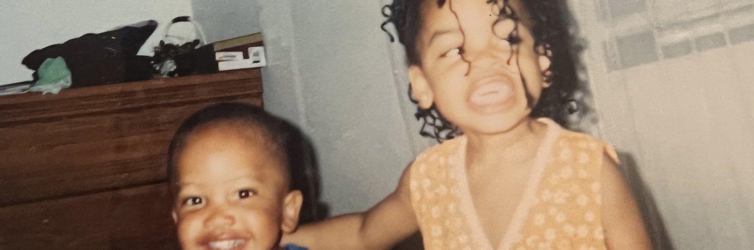 ovoshots's profile banner image