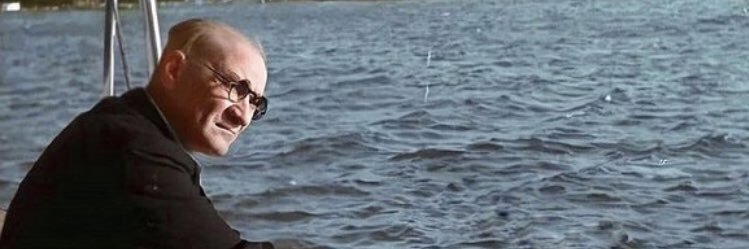 emmreoncel's profile banner image