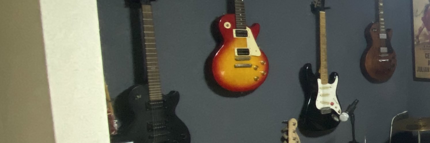 El_Phones banner