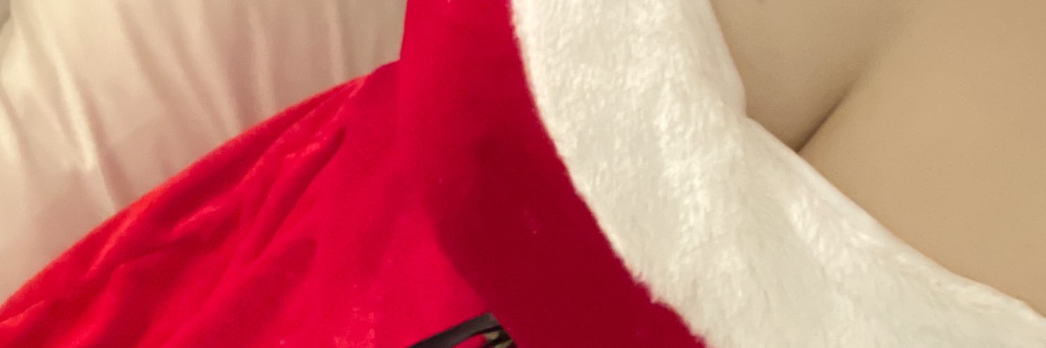 小夜ぴ🤍🐇 banner