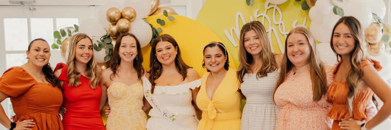 nineslingxox's profile banner image