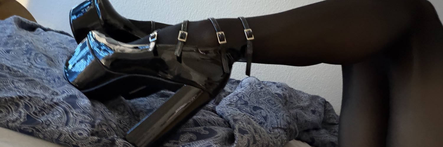 Sissy Toy banner