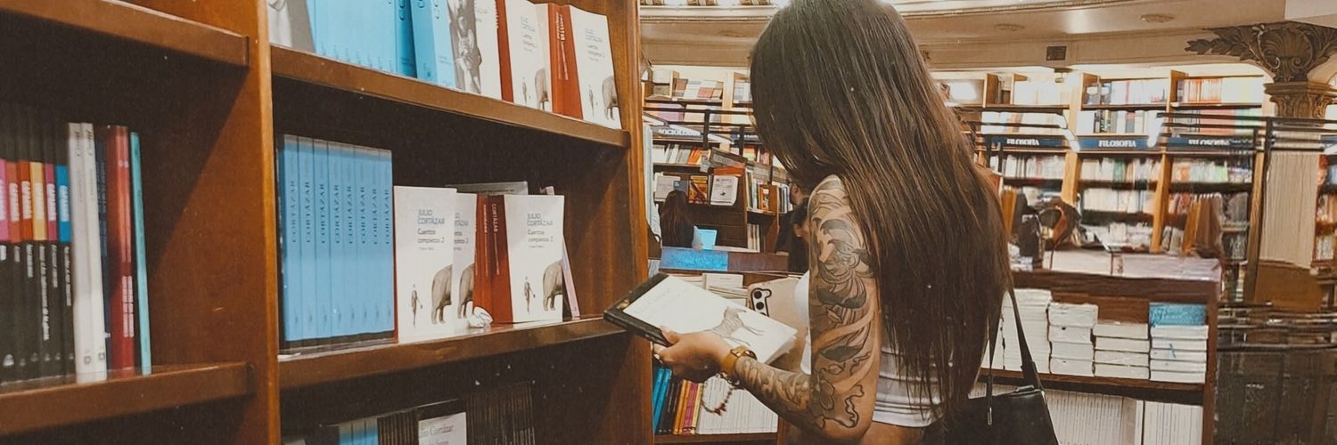 ___camilav's profile banner image