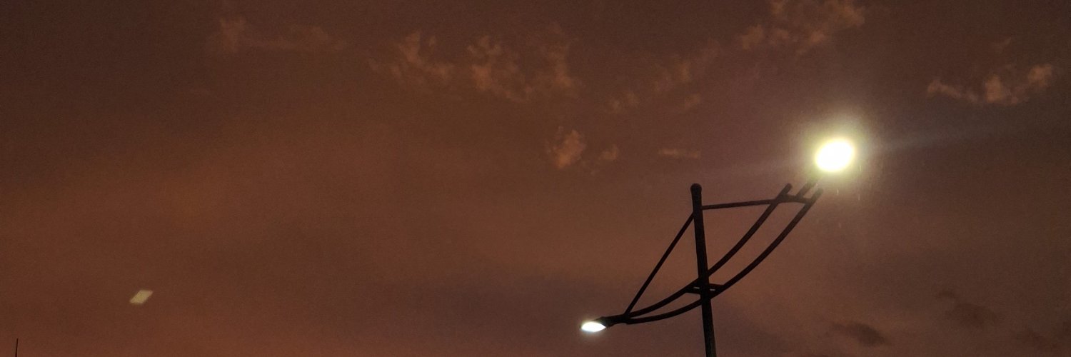 okayeay's profile banner image