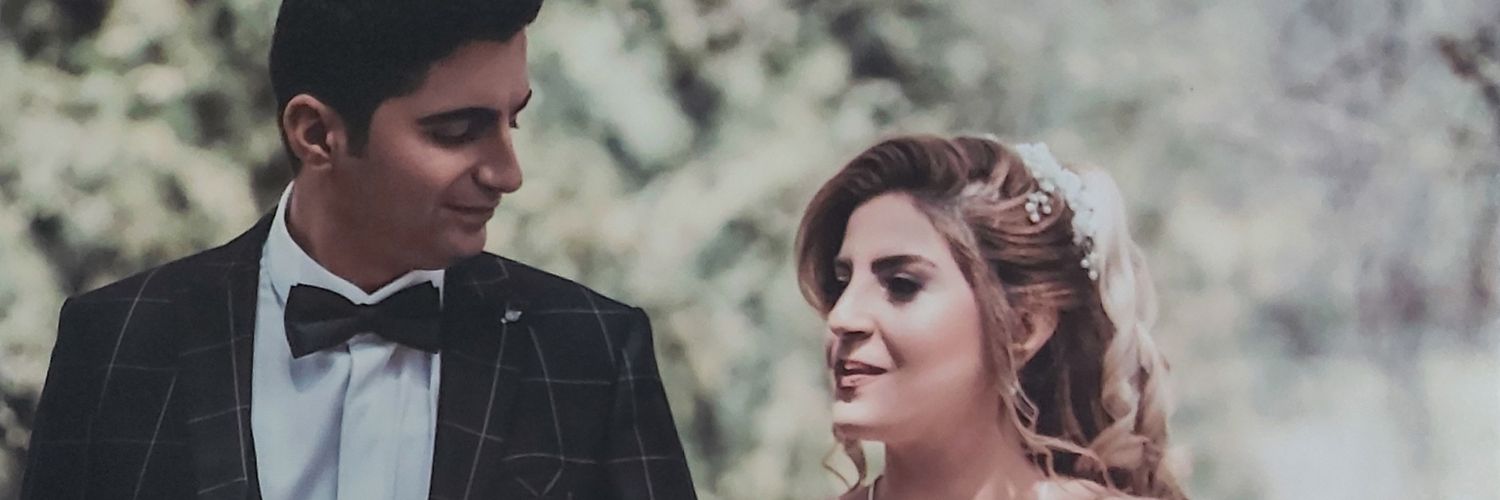 porya's profile banner image