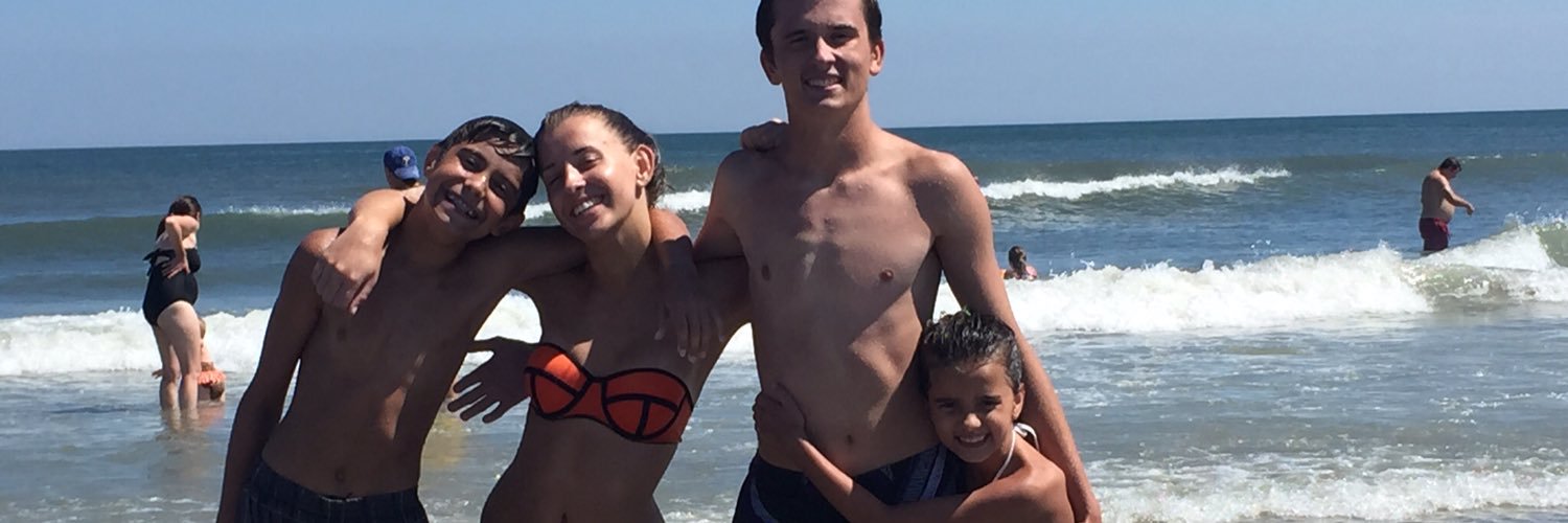 SlowinskiMommy's profile banner image