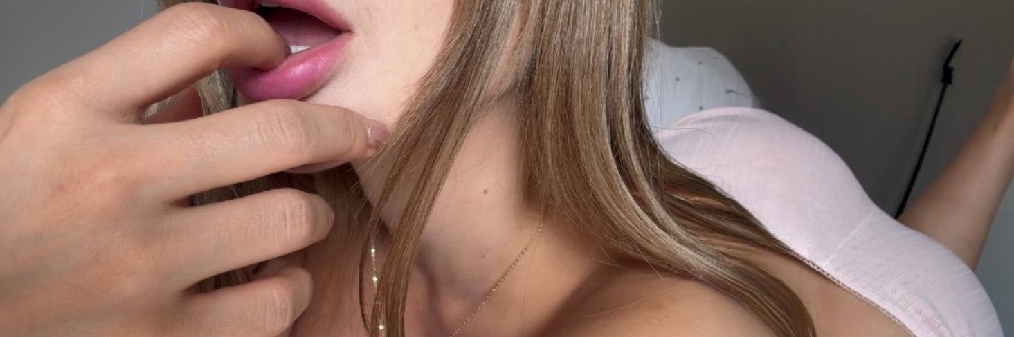 Heleninha🦊✨ banner