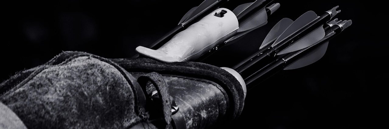 𝐫͟𝐨͟𝐛͟𝐢͟𝐧͟ ╱ 𝖍𝐨𝐨𝐝.'s banner