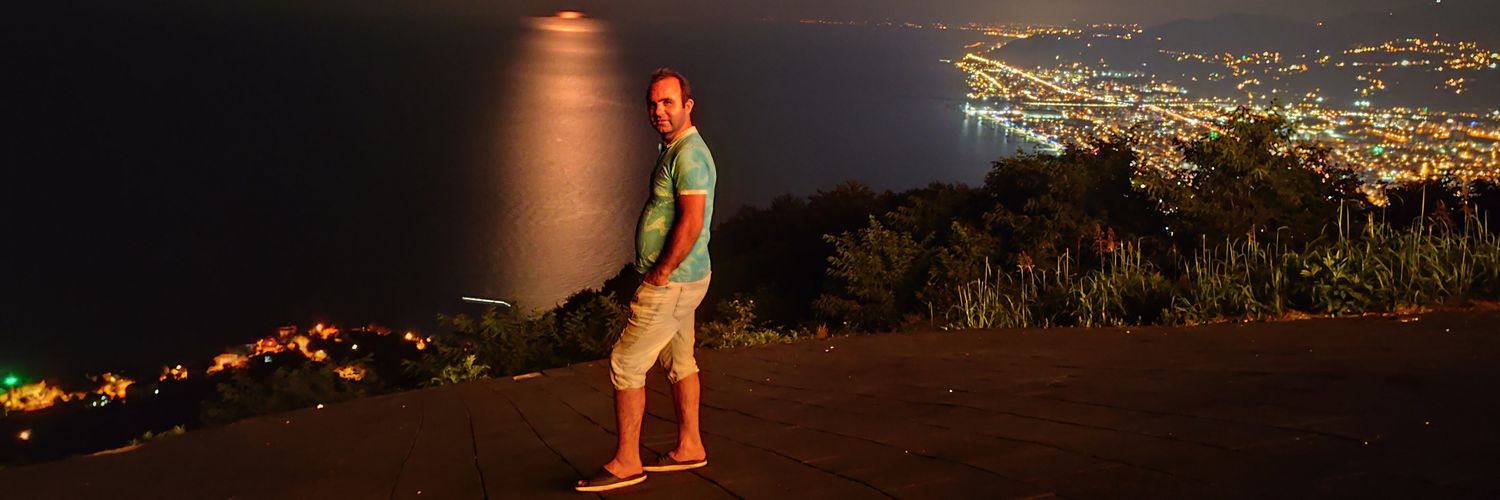 ayho_28's profile banner image