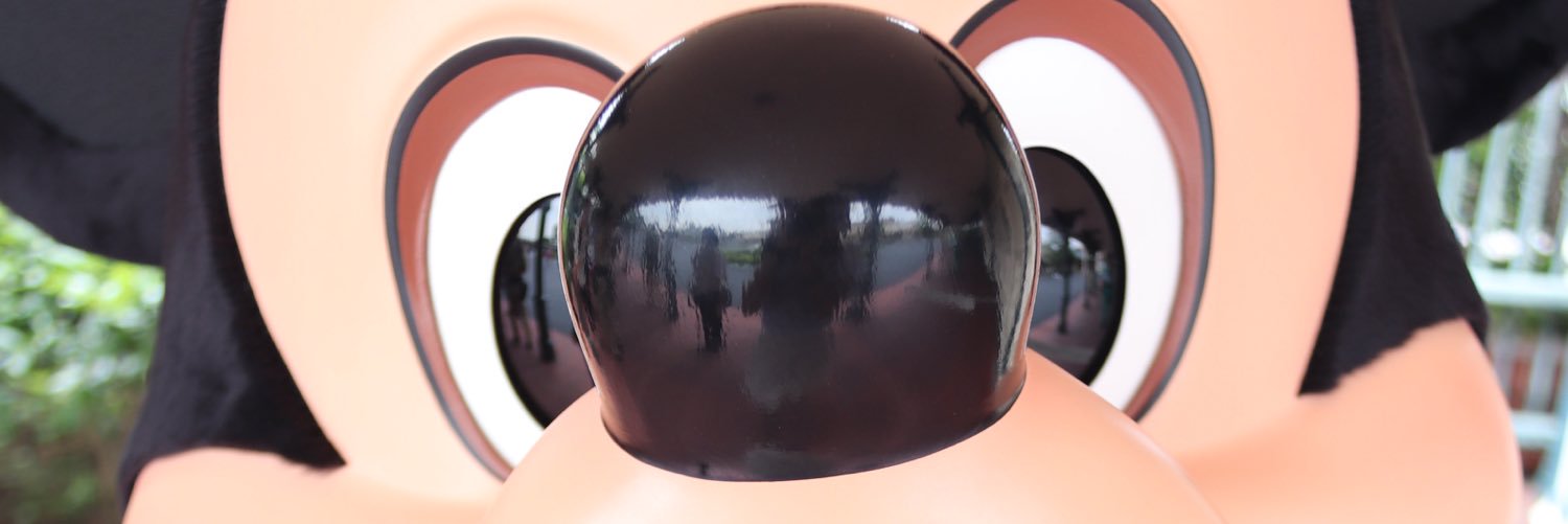 Violet_Pupil's profile banner image