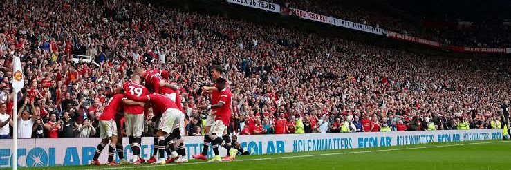 El 7 del United banner