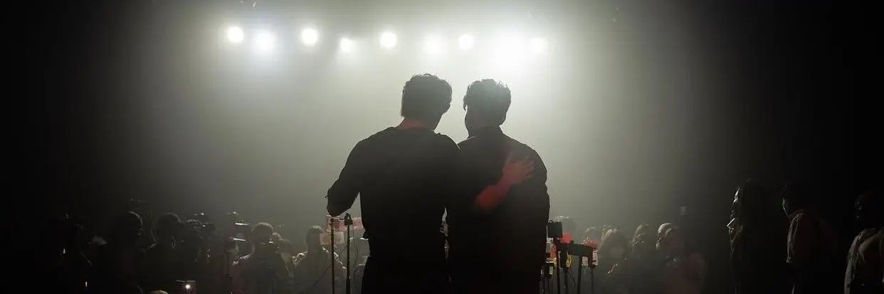 dearswmax's profile banner image