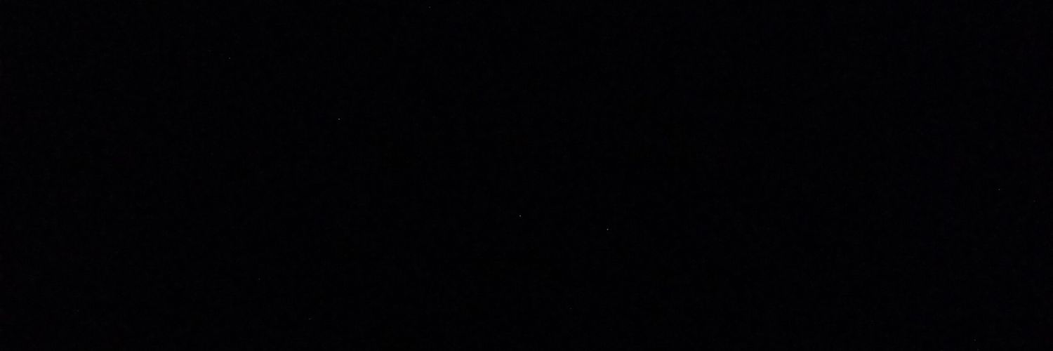 🇮🇷گودال عمیق‌چشماش :) banner