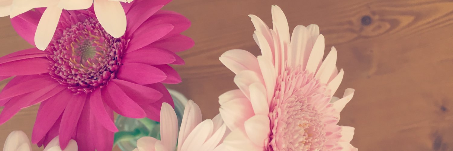naejaan's profile banner image
