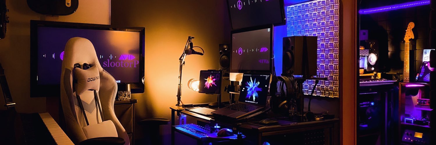 slootorP's profile banner image