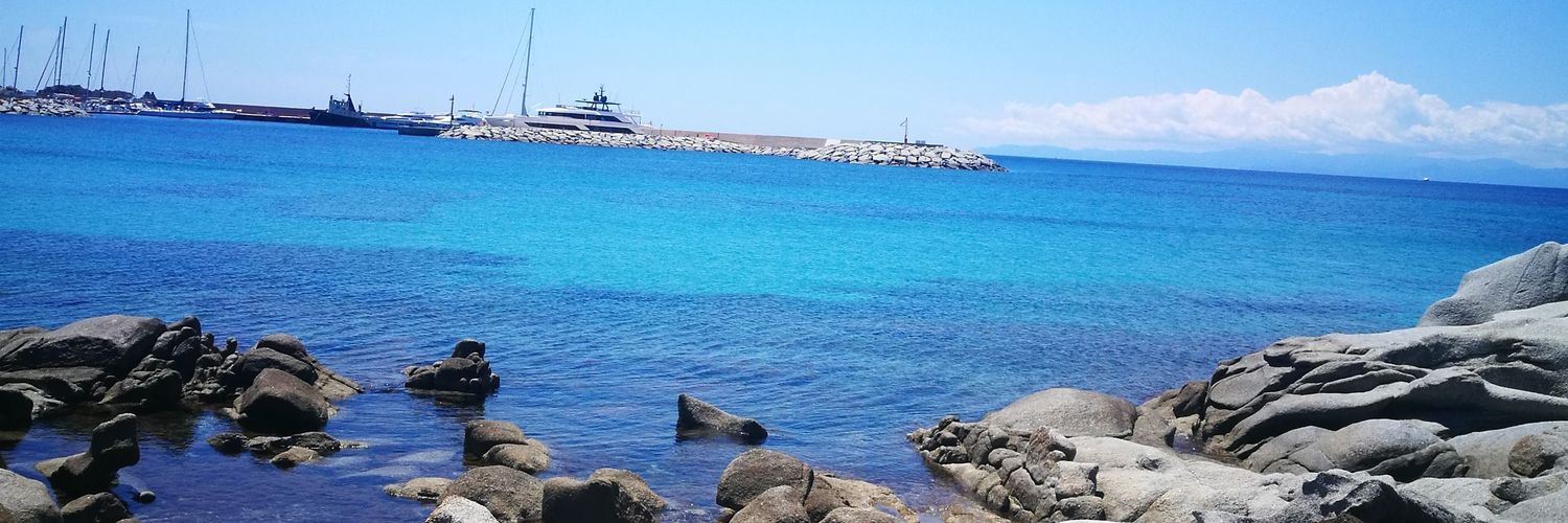 Annarella  Perra banner