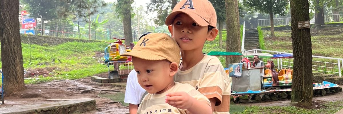Rizqi_012's profile banner image