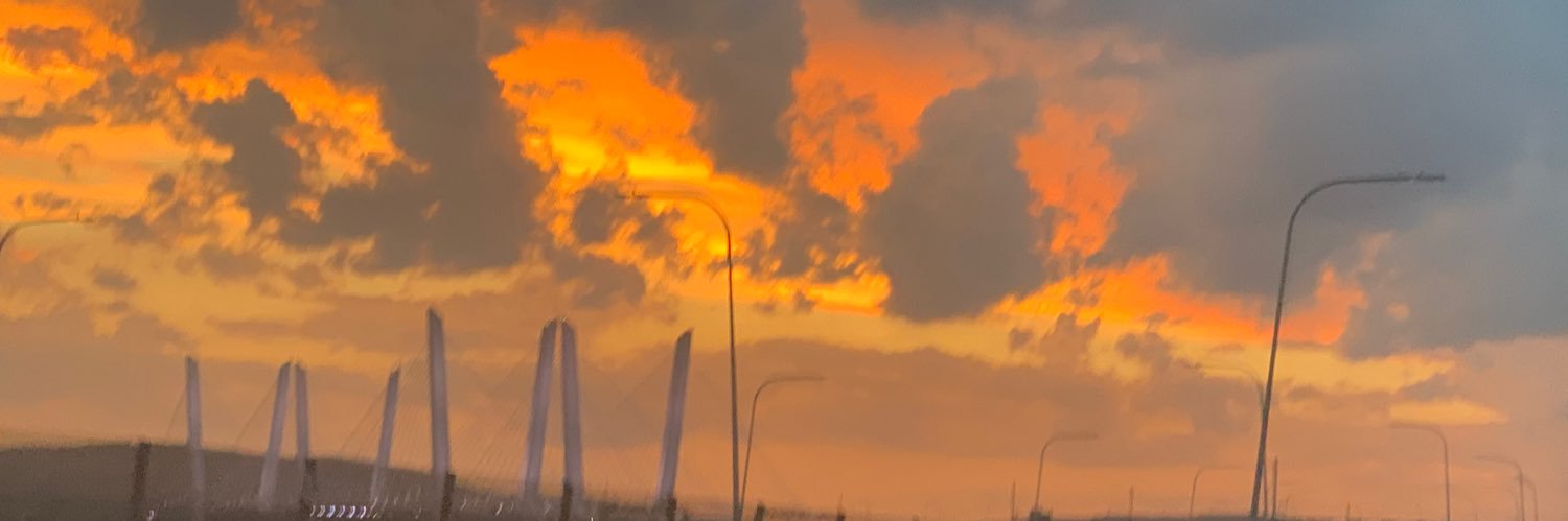 Geelew's profile banner image