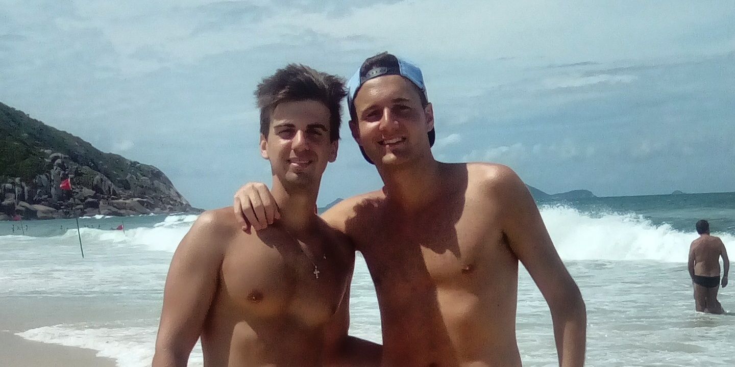 gustiparis's profile banner image