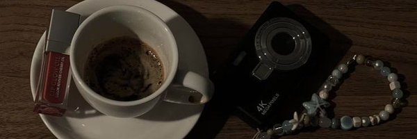 Lyra_star1 Profile Banner