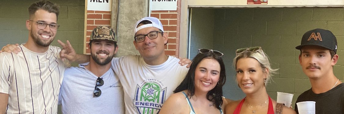 weesh26's profile banner image