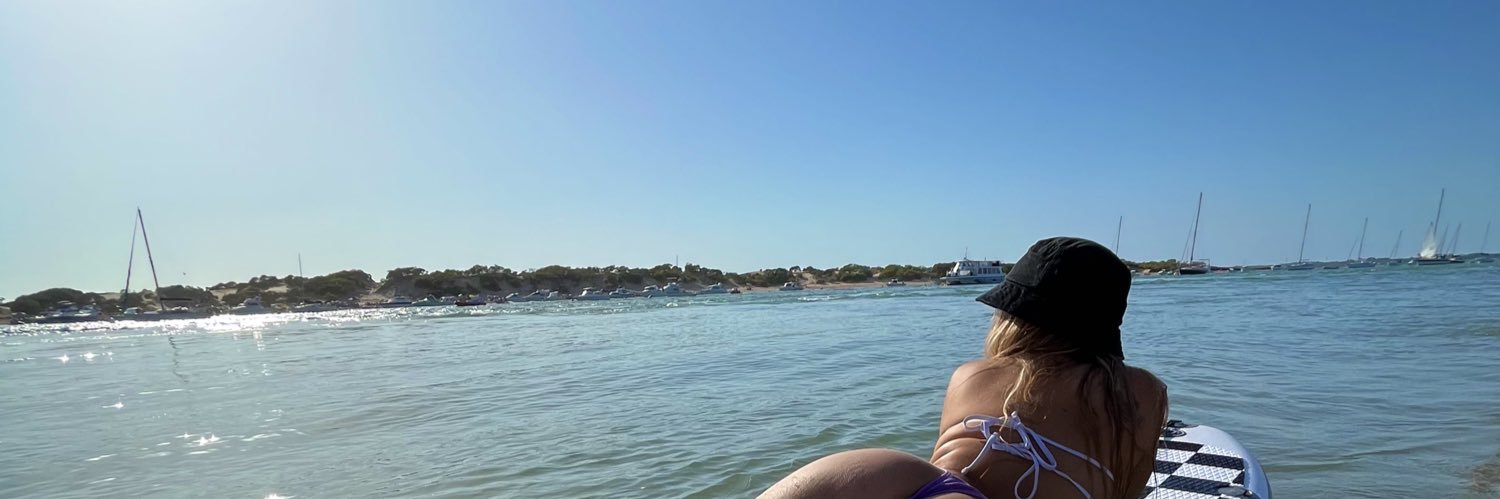 monicafr97's profile banner image
