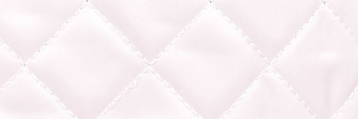 Q banner