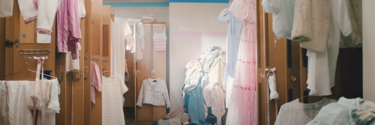 𝐈𝐋𝐋𝓌𝑒𝒶𝓇𝐈𝐓 𝜗𝜚 banner