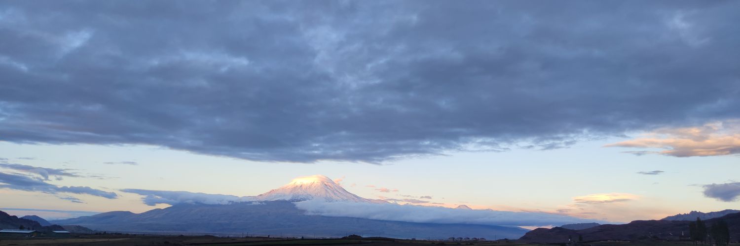 evinakiye's profile banner image
