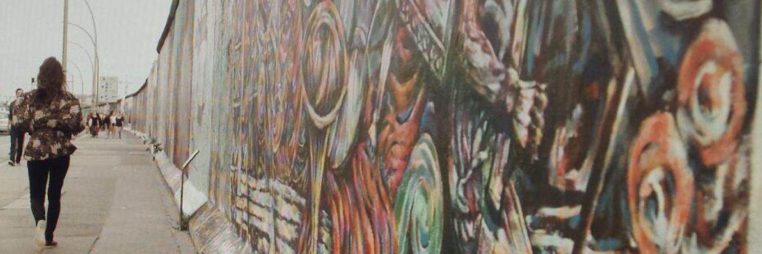 Alexandra Davis banner