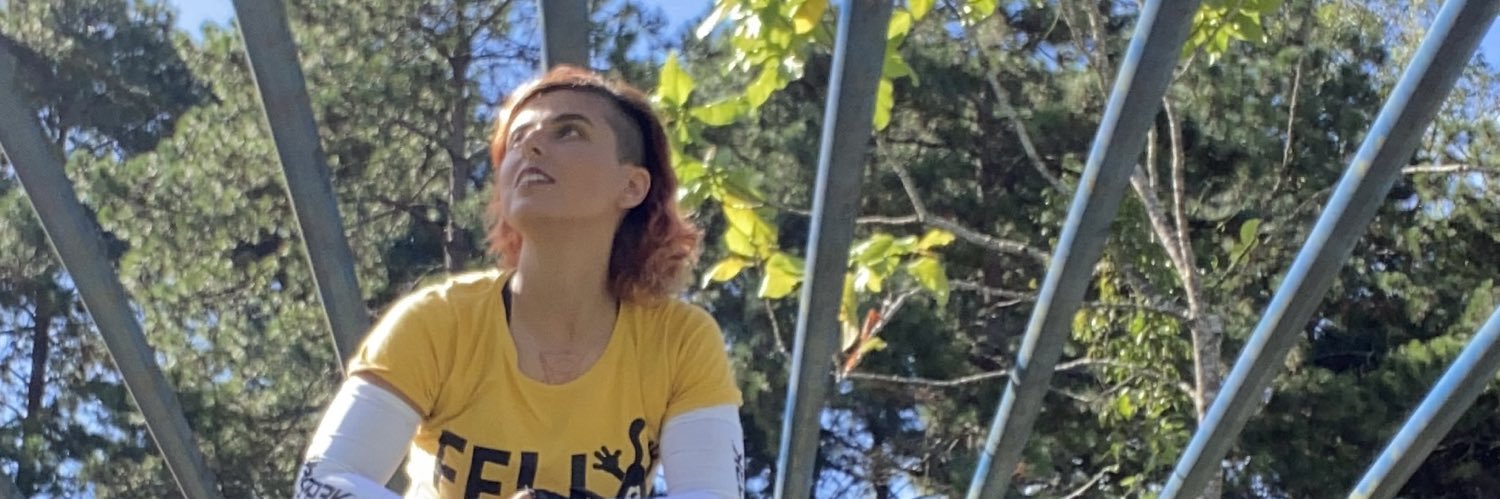 manusbennington's profile banner image